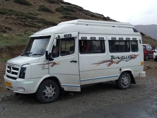 12 Seater Tempo Traveller